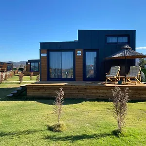 Otel Lavira Tiny House Village, Boğaziçi