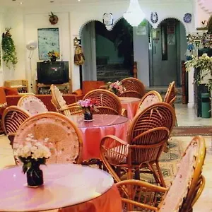 Otel Evren, Altınkum